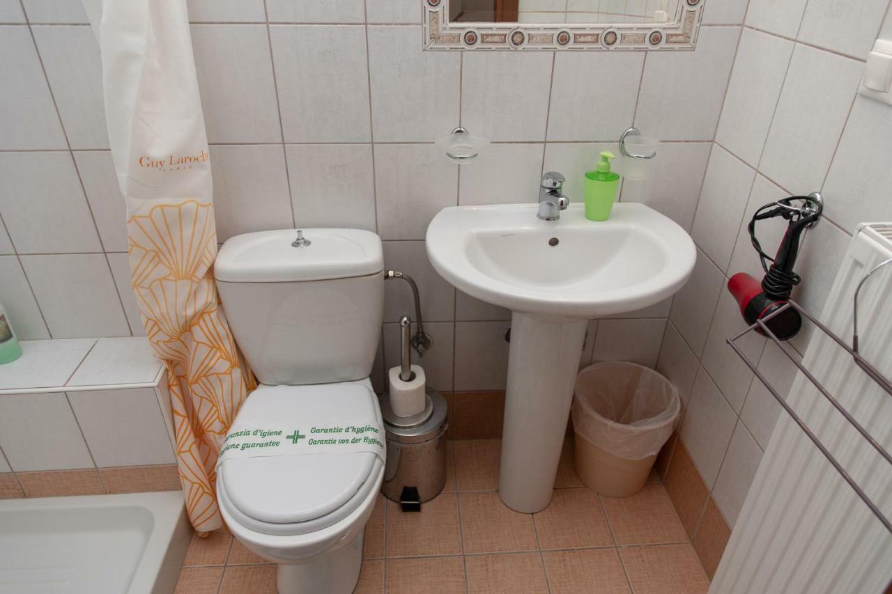Guesthouse Nefeli 리토코론 외부 사진