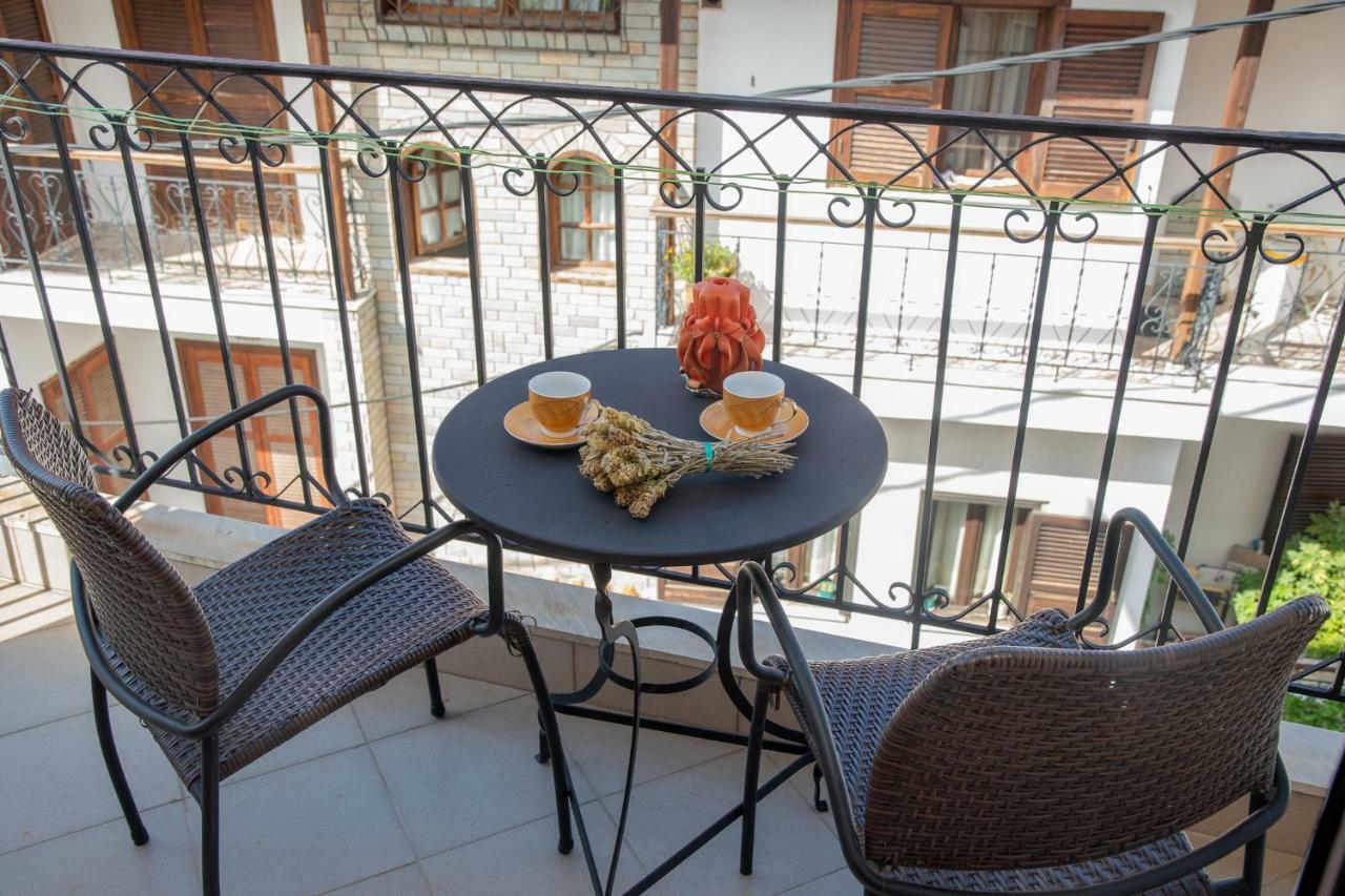 Guesthouse Nefeli 리토코론 외부 사진